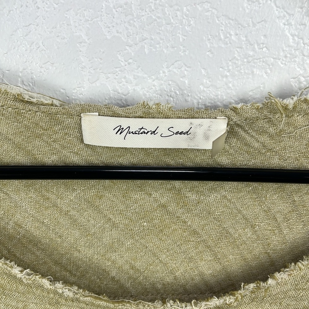 Mustard‎ Seed Sage Green Short Sleeve Top Raw Edge Cotton Bohemian Sz S TC0761 - Picture 2 of 9